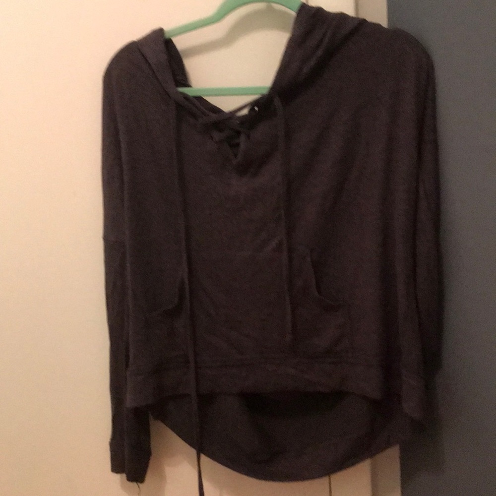 Caren Forbes light hooded pullover